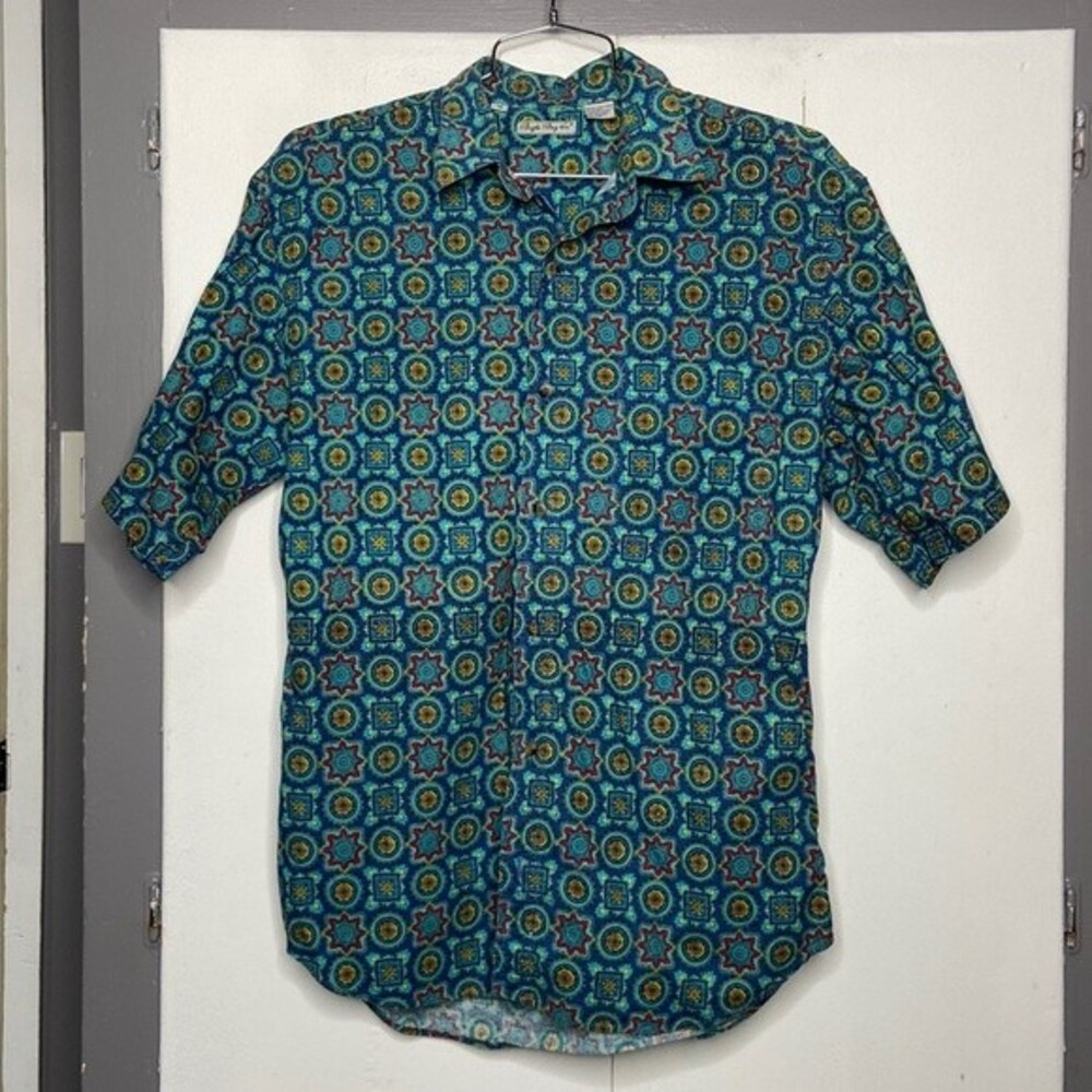 BUGLE BOY COMPANY Vintage 90's Men's Short Sleeve Button Shirt Size M Mandala